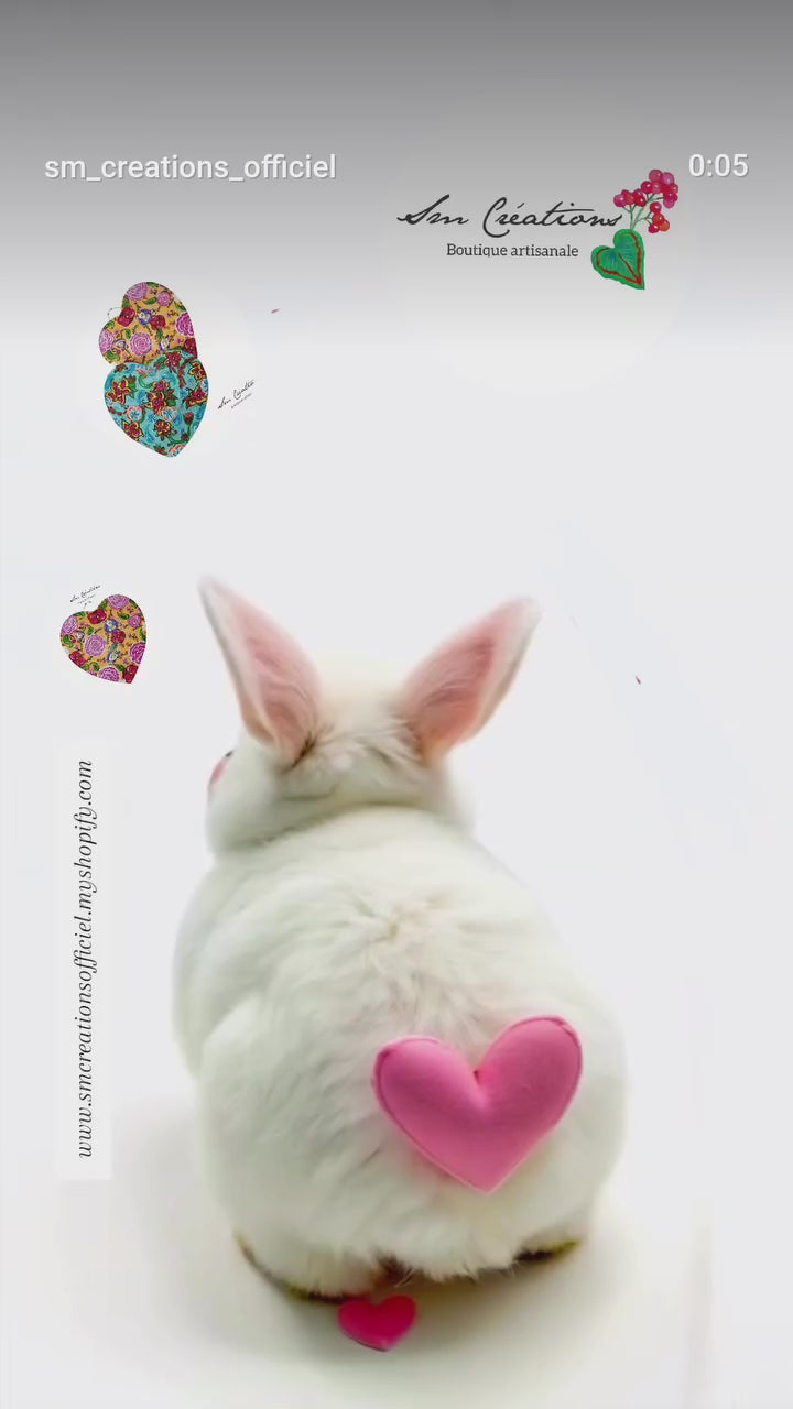 "Coeur fleur de miel" Peinture acrylique/ texturée 29X29 cm avec attache perlée artisanale- Exemplaire unique signé