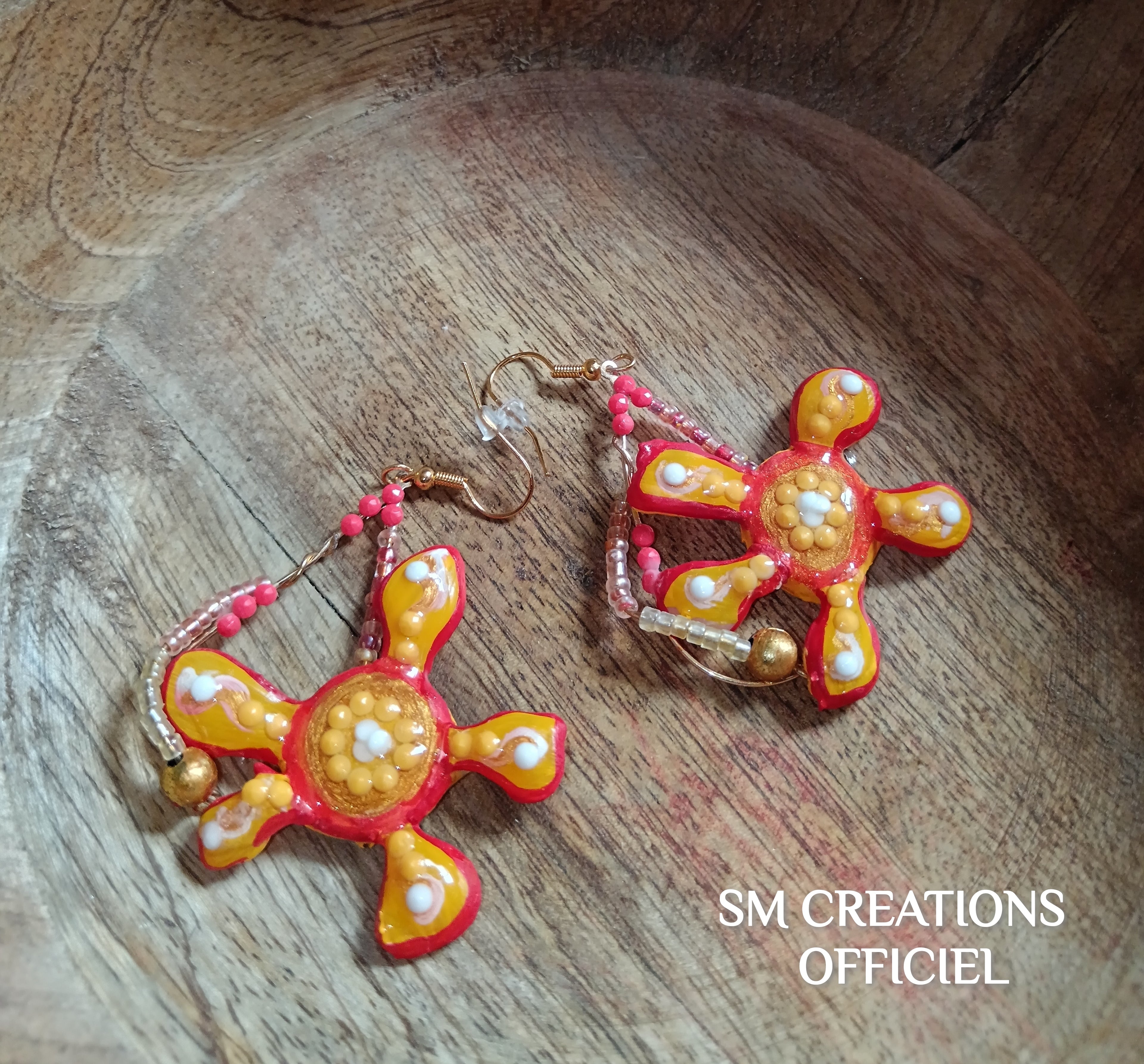 Boucle d'oreille en gomme d'arabique vernis ''Splash II" Edition 2025 ✨