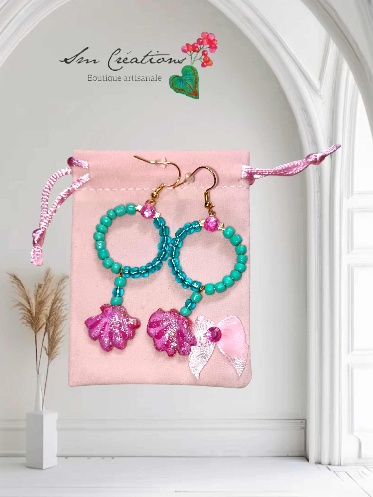 Boucle d'oreille en gomme d'arabique/ acrylic paint/ perles de rocaille ''Handmade with paint'' Capsule Splash - 2025