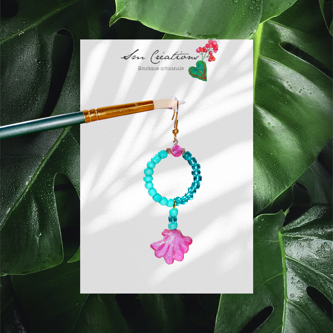 Boucle d'oreille en gomme d'arabique/ acrylic paint/ perles de rocaille ''Handmade with paint'' Capsule Splash - 2025