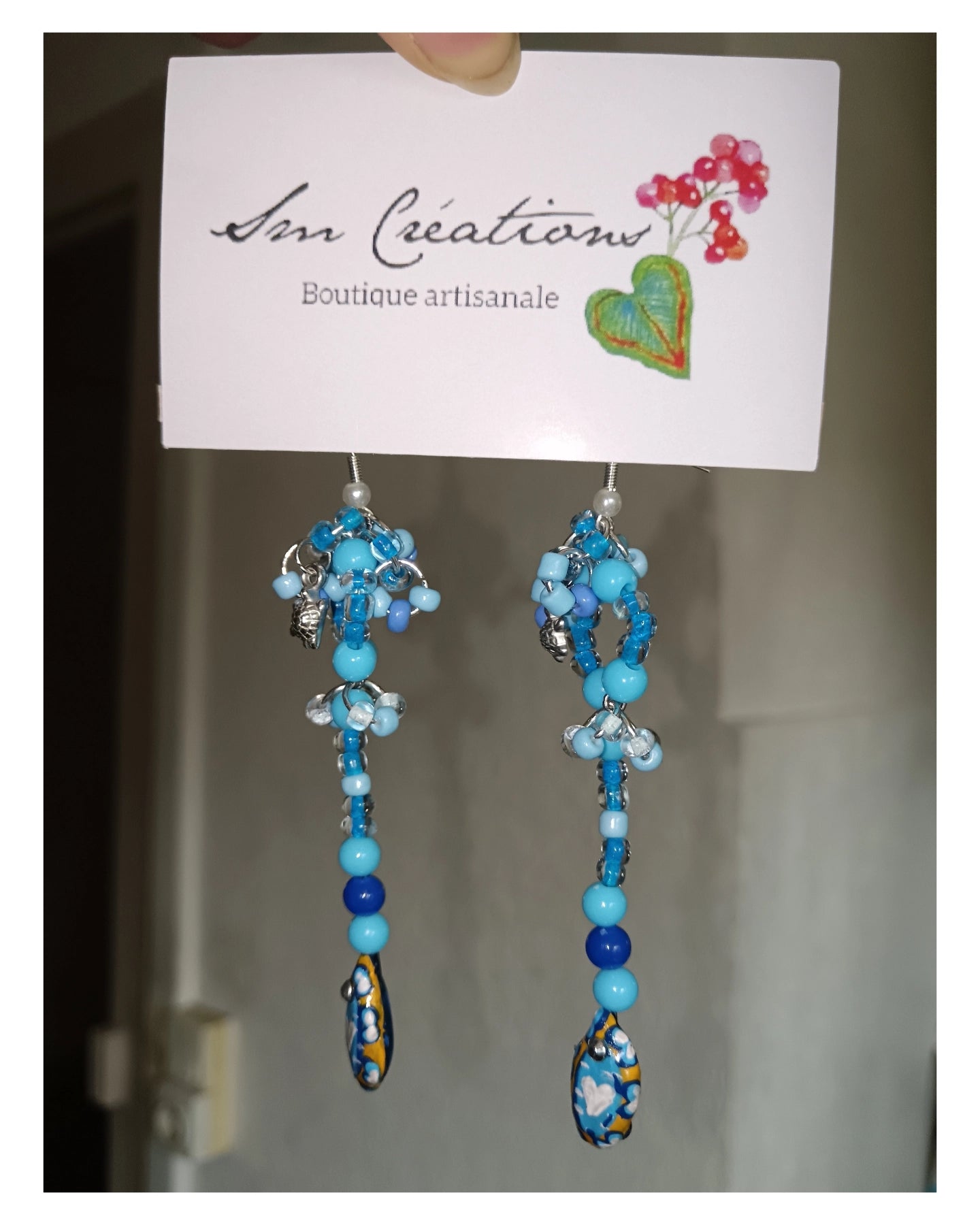 Boucle d'oreille artisanale ''Cascadรฉ'' Edition 2025