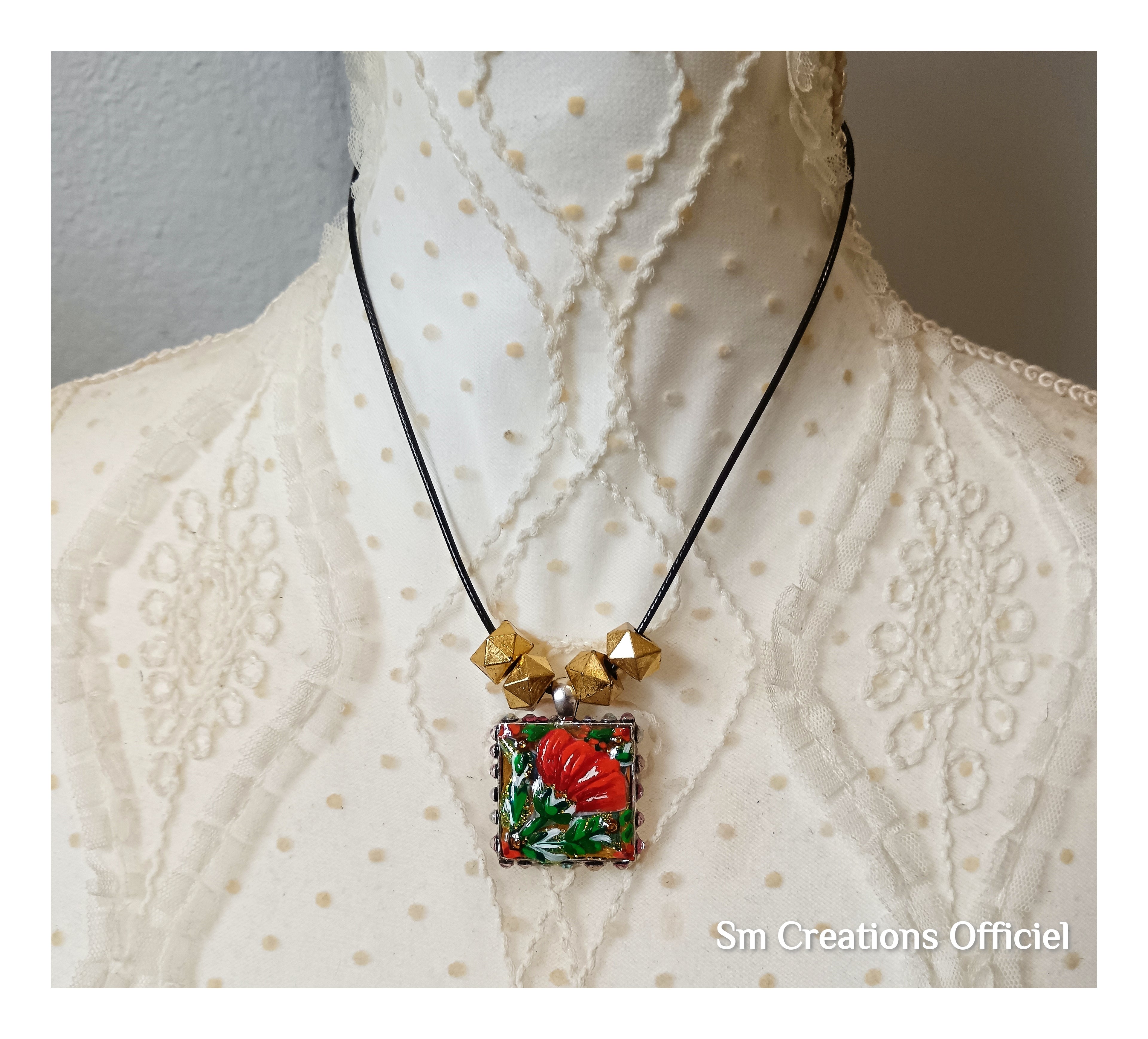 Collier fais main ''Coquelicot qui dort'' Handmade/ Edition 2025