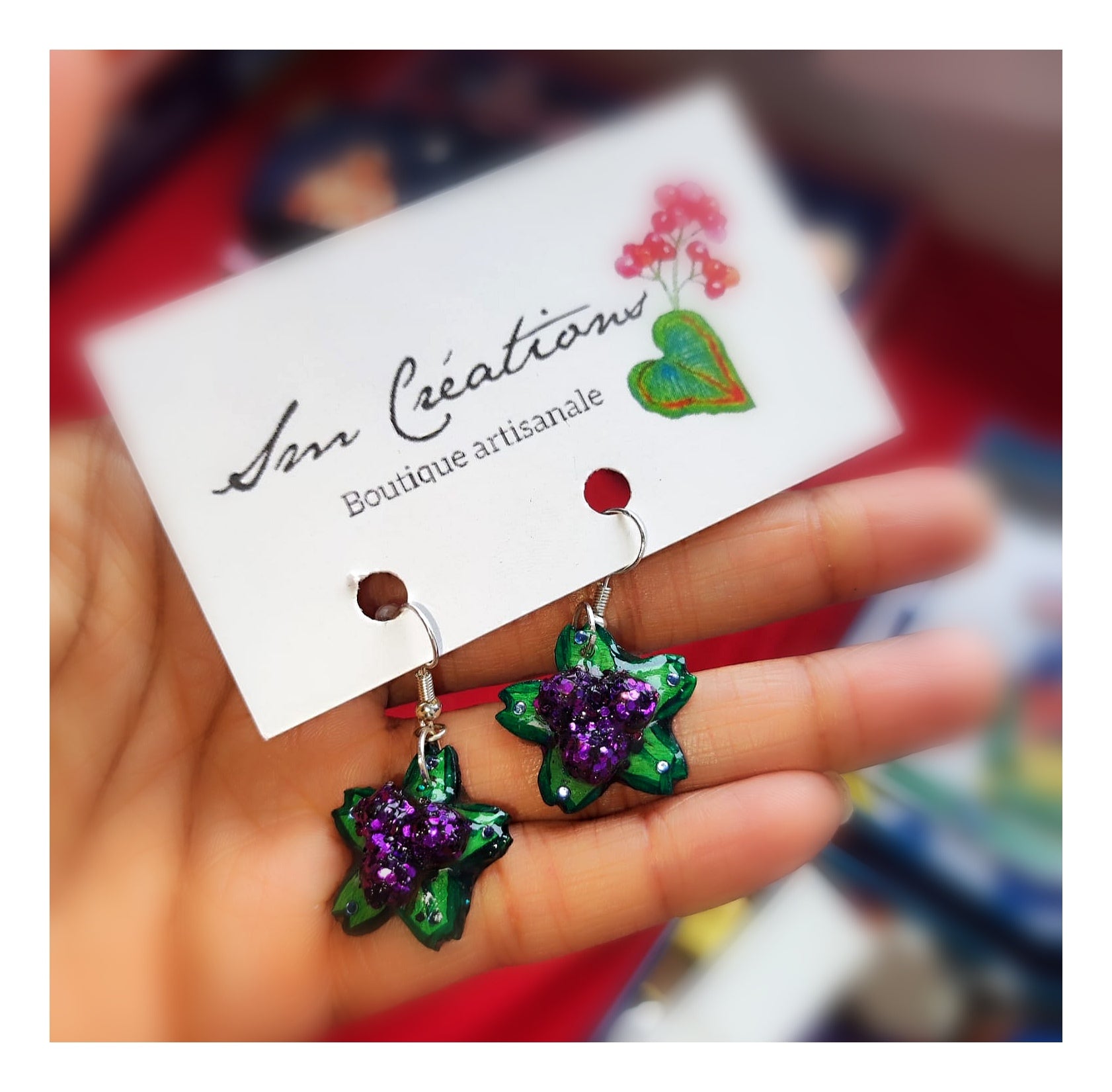 Boucle d'oreille Arte| Fleurs en violet Sequin| 95% Naturel