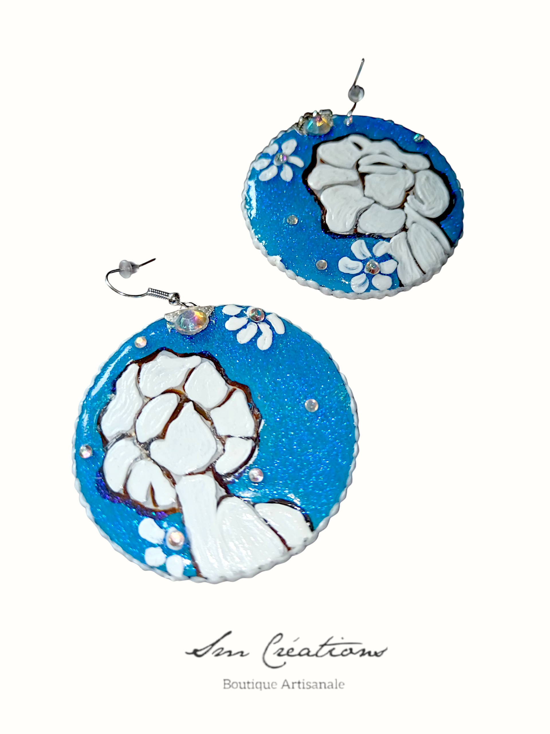 Boucle d'oreille créoles artisanales | Sélection Arte | Silhouette Edition 2025/2026