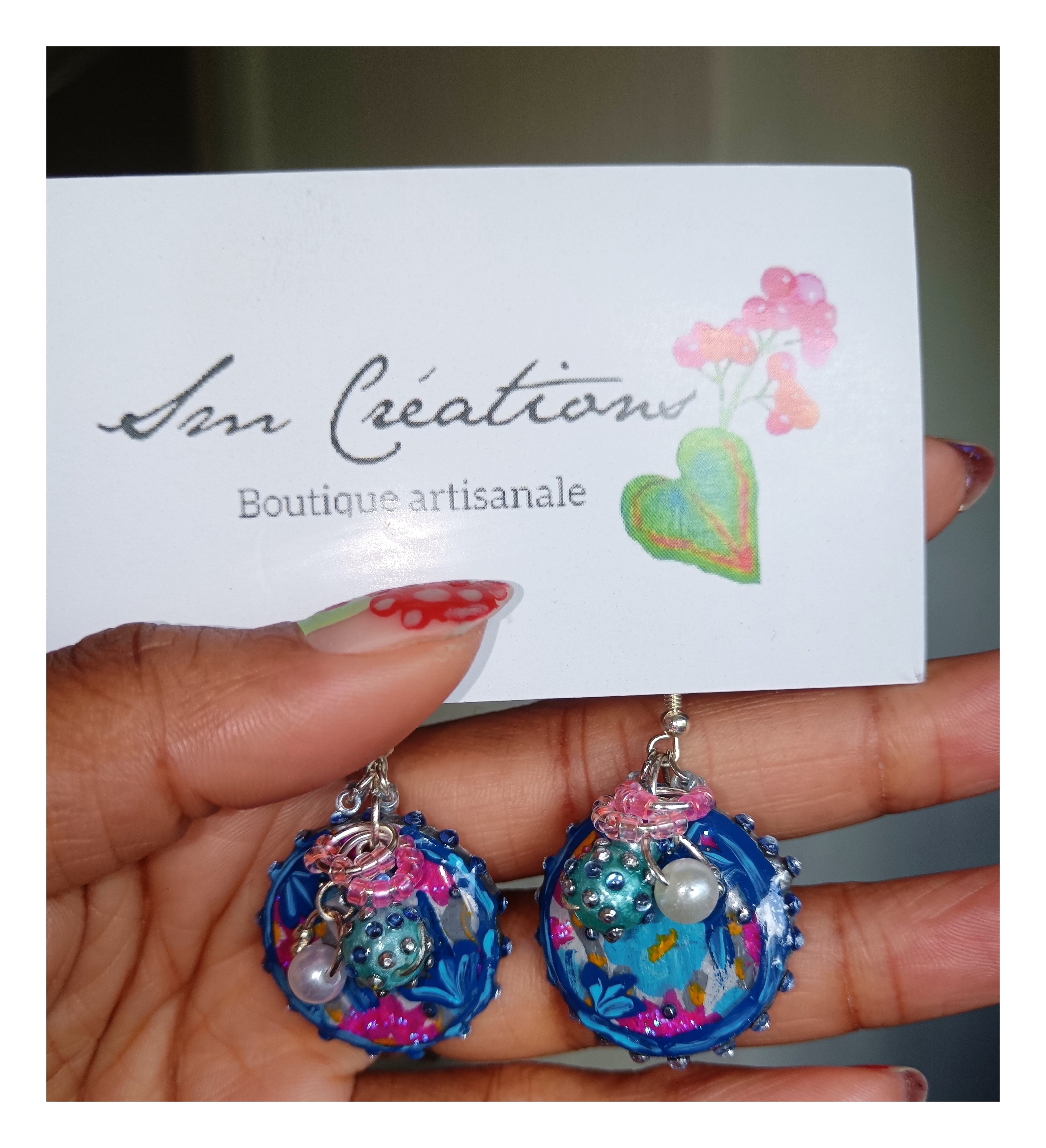 Boucle d'oreille artisanale ''Like a bag'' E25 - Handmade with paint