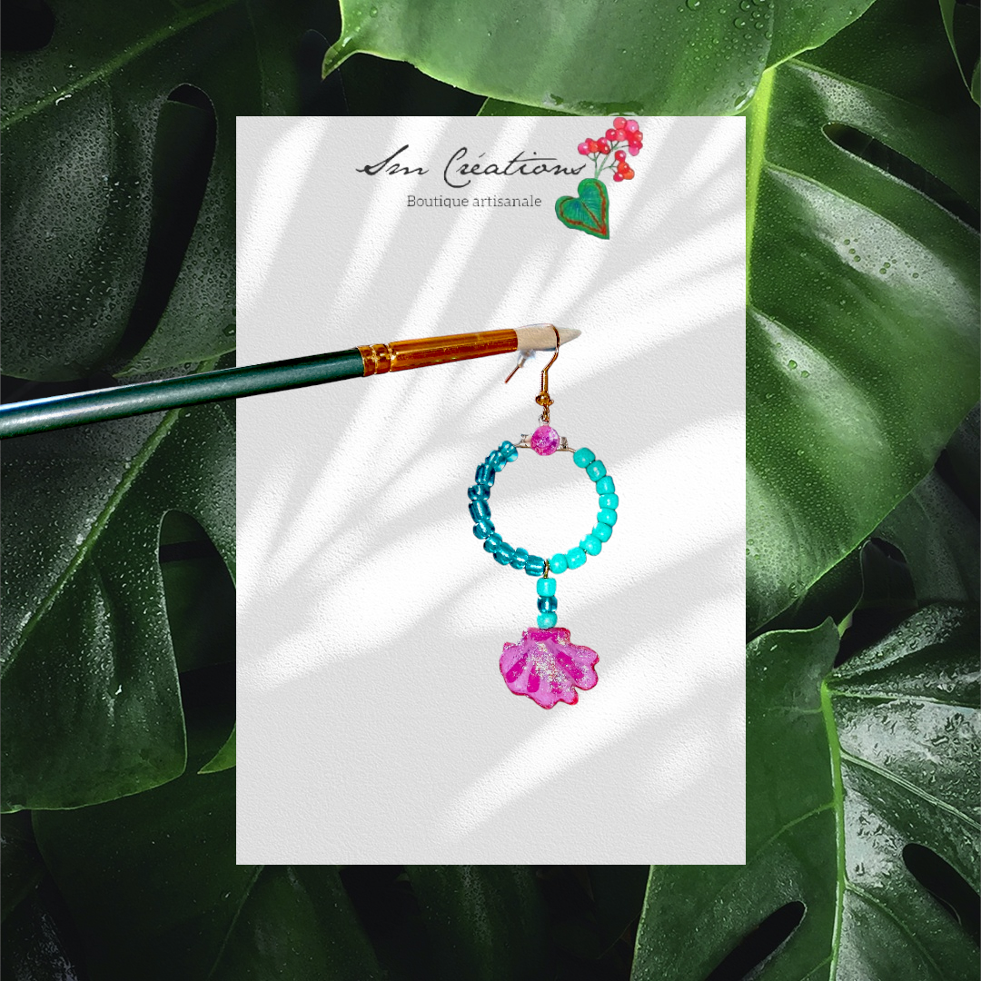 Boucle d'oreille en gomme d'arabique/ acrylic paint/ perles de rocaille ''Handmade with paint'' Capsule Splash - 2025