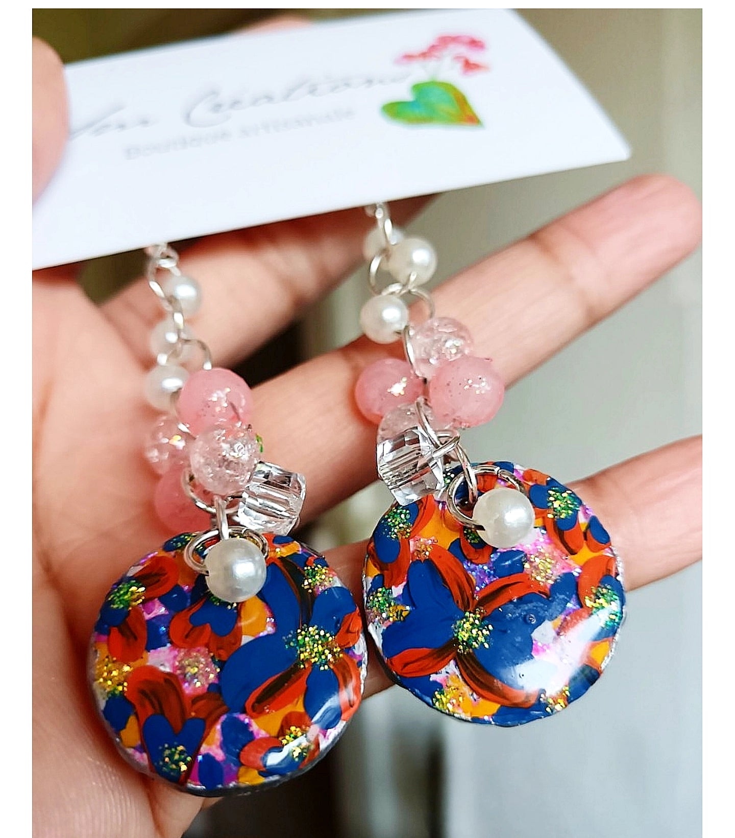 Boucle d'oreille artisanale ''Fleurs et glaรงons '' | Edition 2025