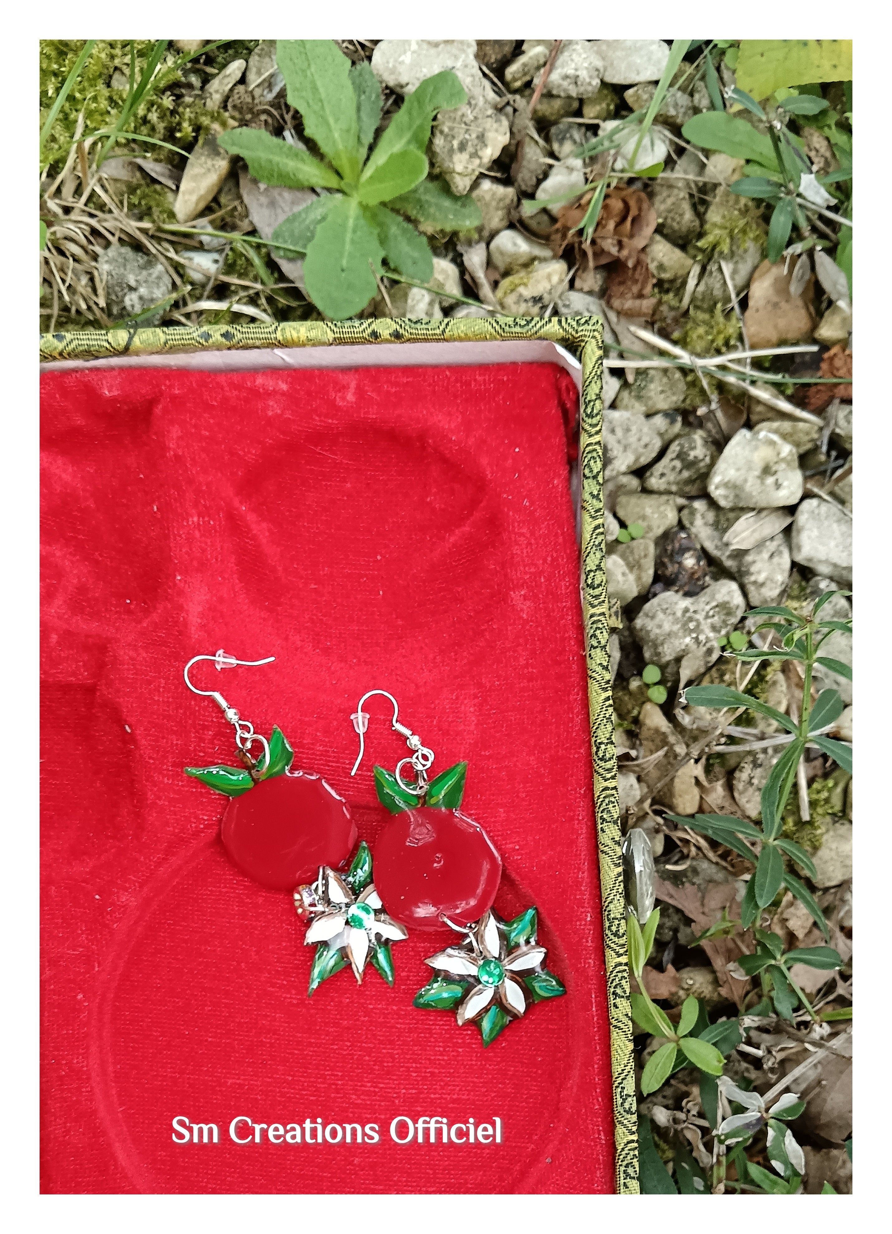 Boucle d'oreille Arte| ''Pomme de fleur ''95% Naturelle