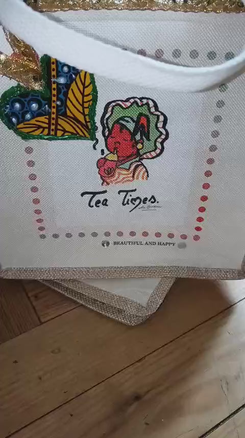 1 exemplaire - Sac artisanal ''Tea Times / Petite Mama'' Printemps-été 2025 sur Édition limitée* Anti-Gaspi 🌱