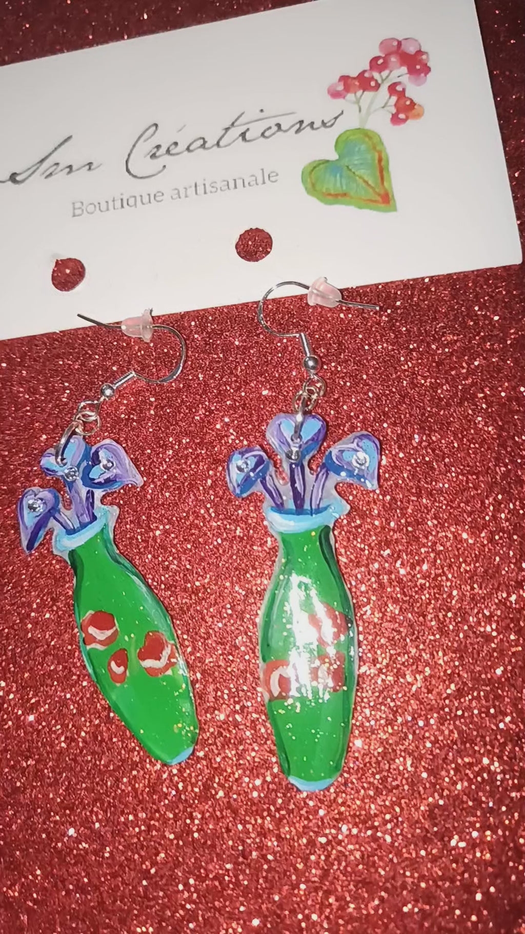 Boucle d'oreille artistique |''Feuillage violine en vase'' Flowers Pop| 95% Naturel Fais Main