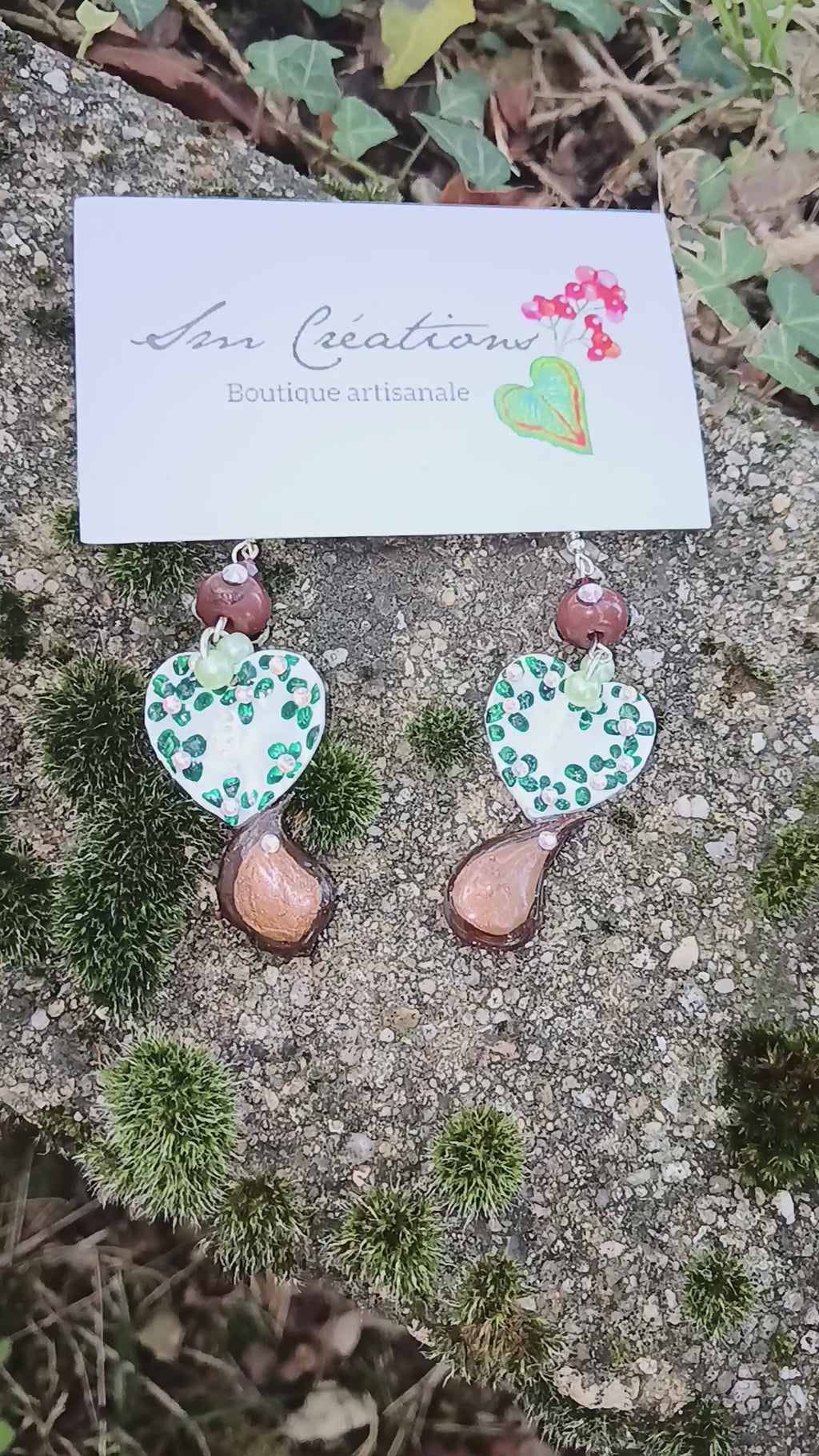 Boucle d'oreille Arte| ''Coeur châtaigniers'' 95% Naturel/ fais main