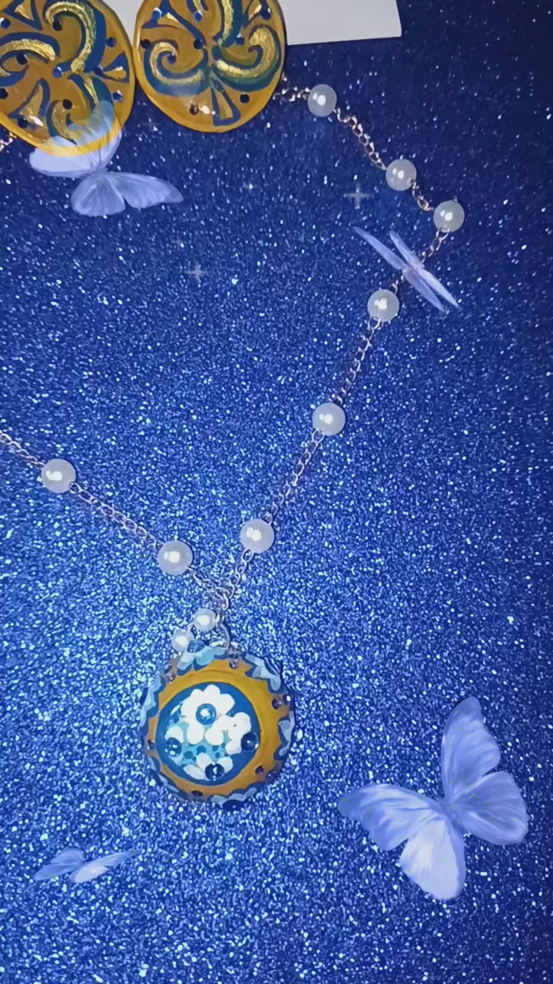 Collier Handmade simple ''Petit pot Graphique '' | Couleur terre et bleu
