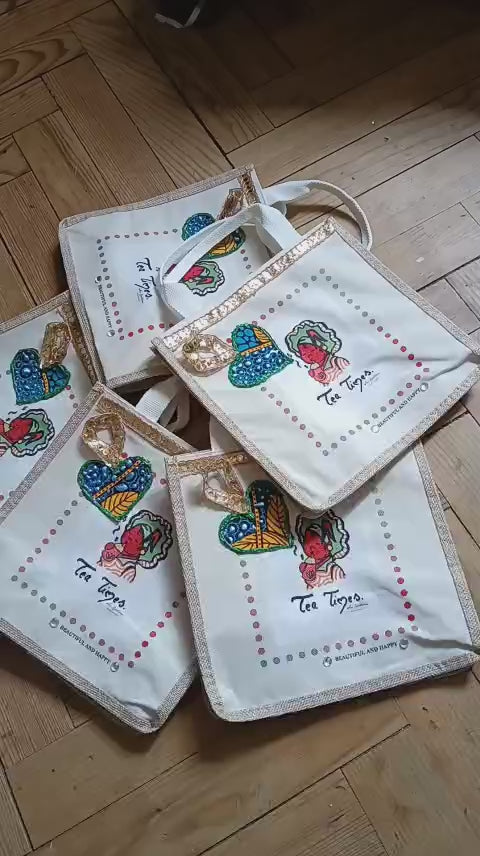 Sac artisanal ''Tea Times / Petite Mama'' Printemps-été 2025 Édition limitée*