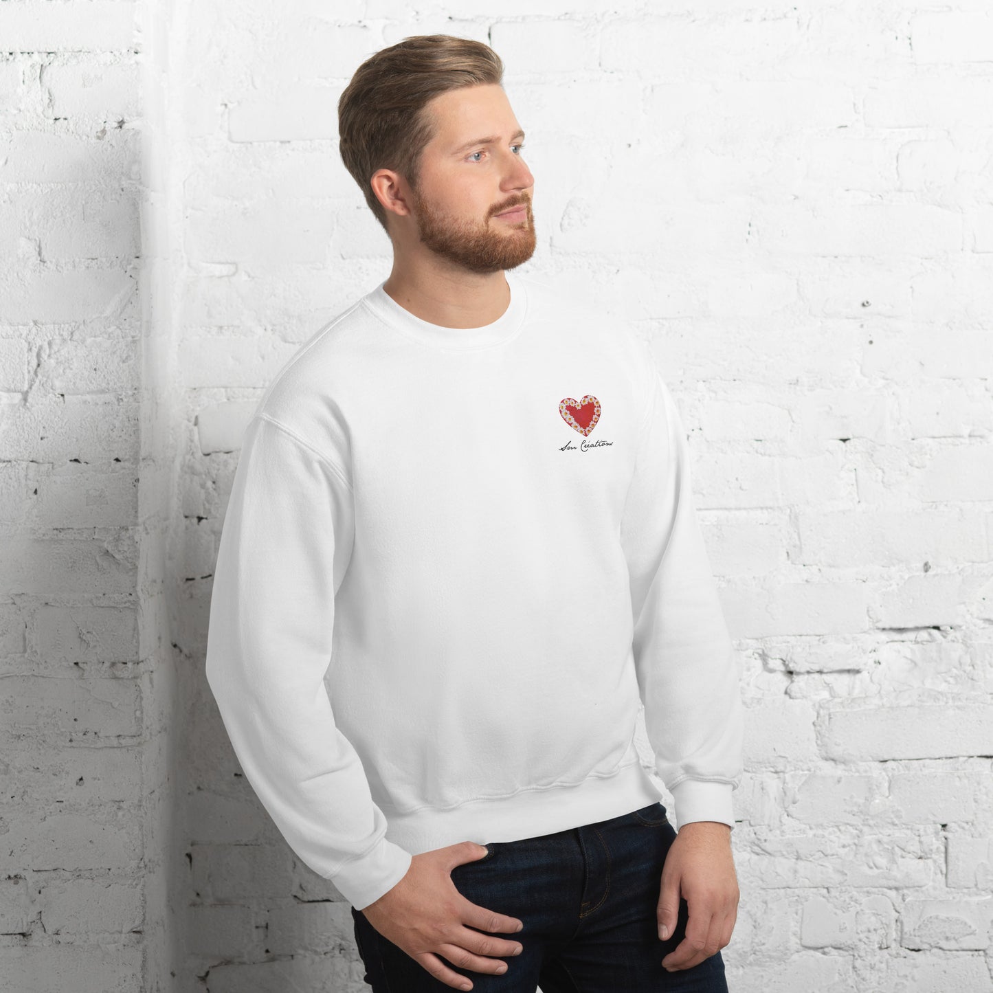 Sweat Unisexe à Col Rond ''Coeur Marguerite " type Classical / Spring Summer 2025
