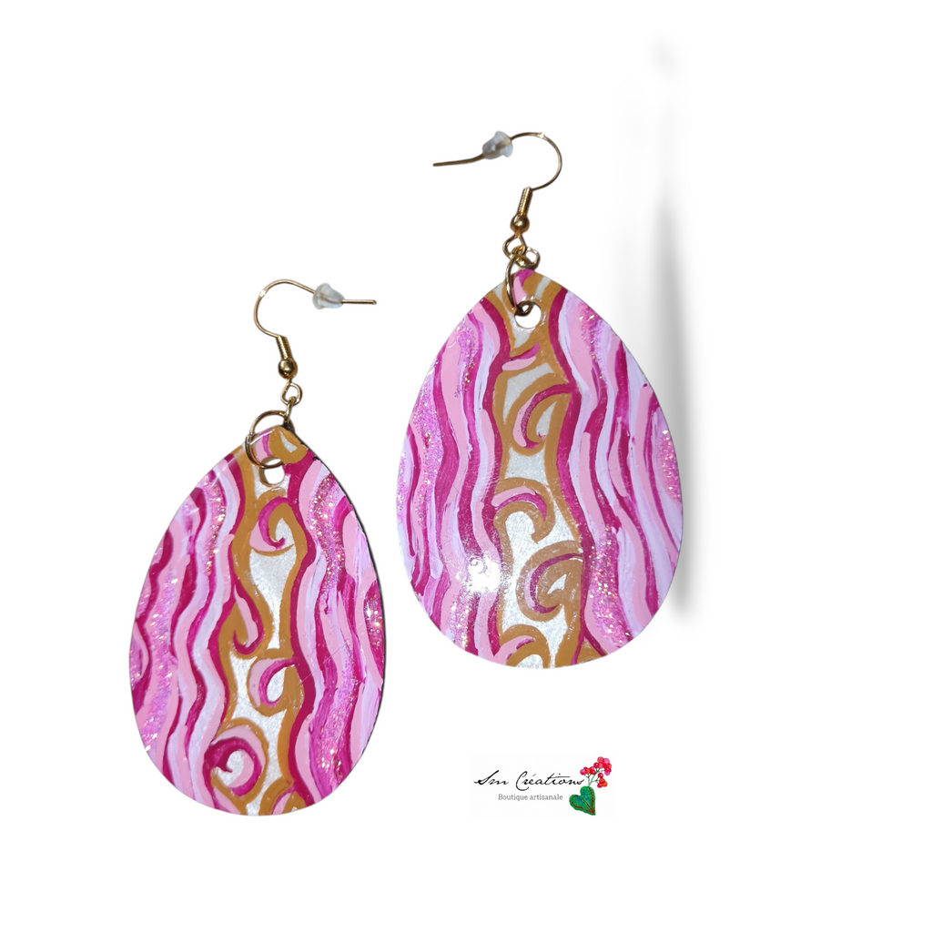 Boucle d'oreille ''Comme une vague de rose''Création unique