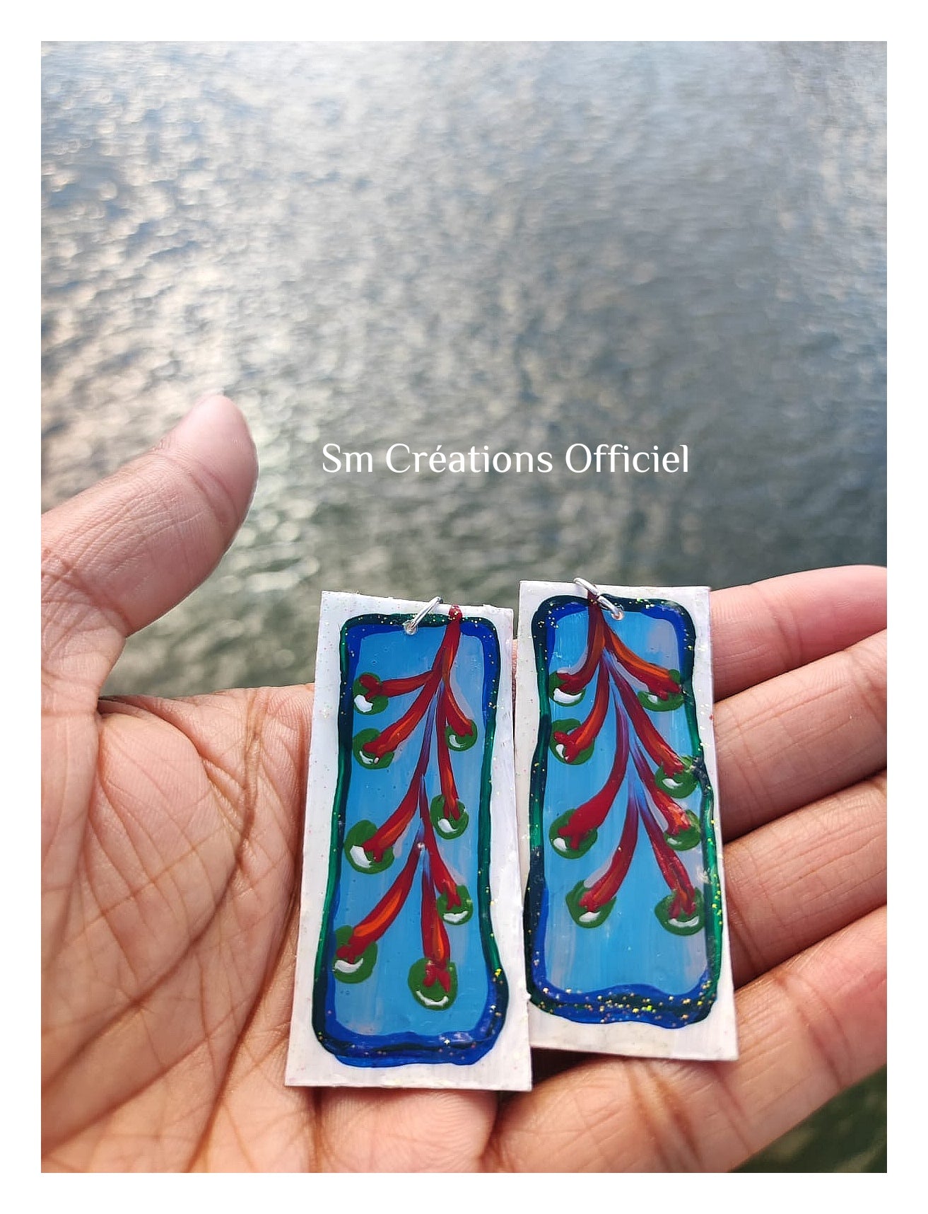 Boucle d'oreille artisanale Arte| ''Branche de pois'' 95% Naturel