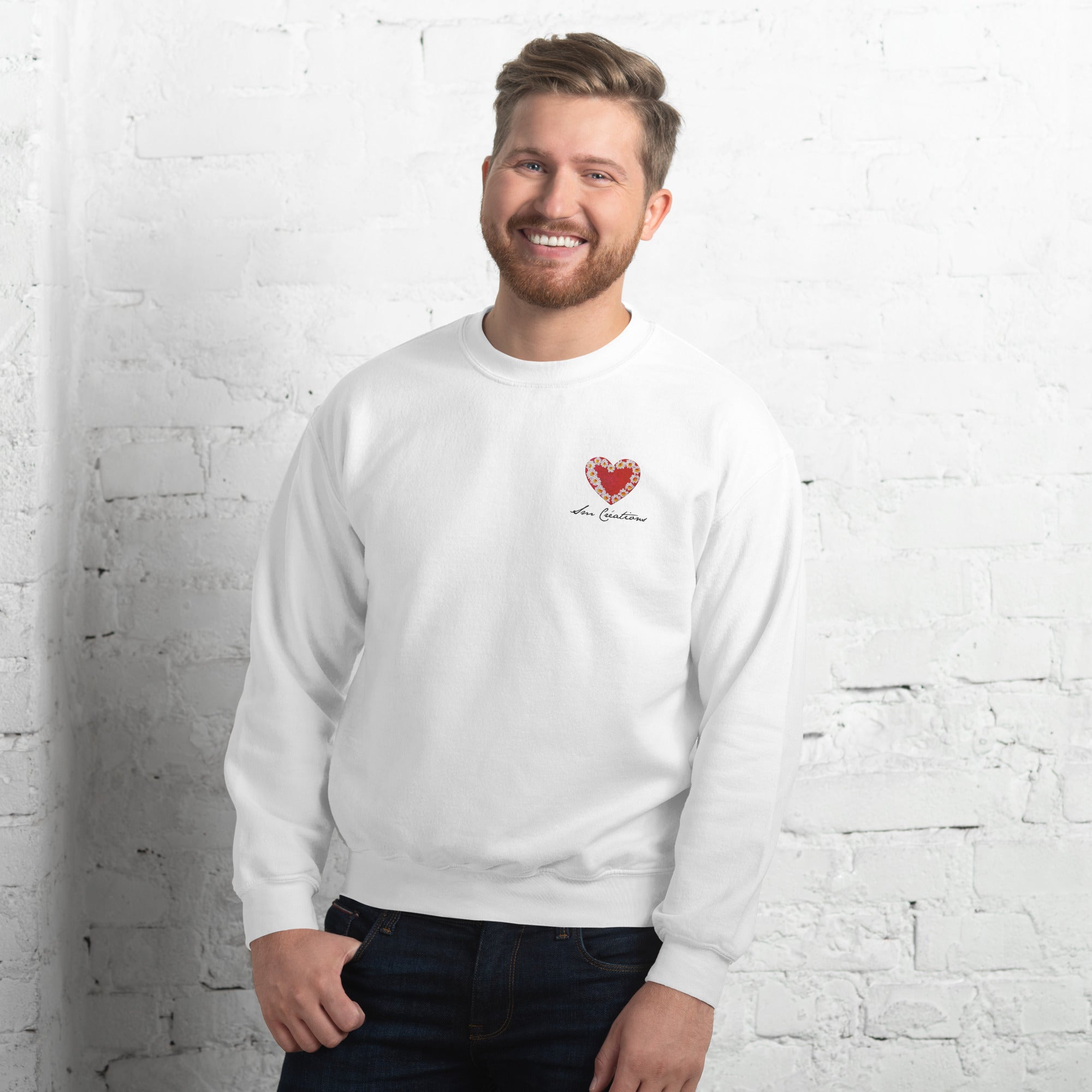 Sweat Unisexe à Col Rond ''Coeur Marguerite " type Classical / Spring Summer 2025
