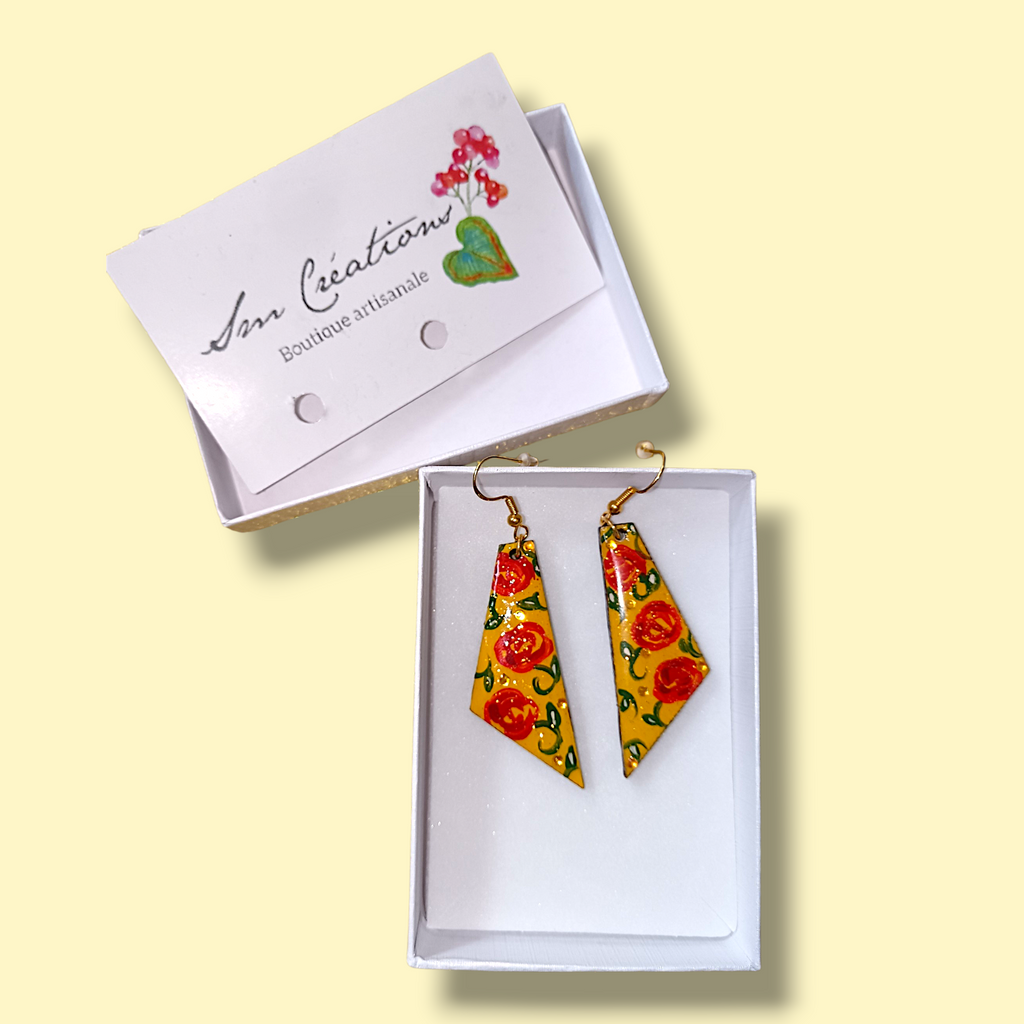 Boucle d'oreille artistique |''Jaune et roses rouges''| 95% Naturel Fais Main