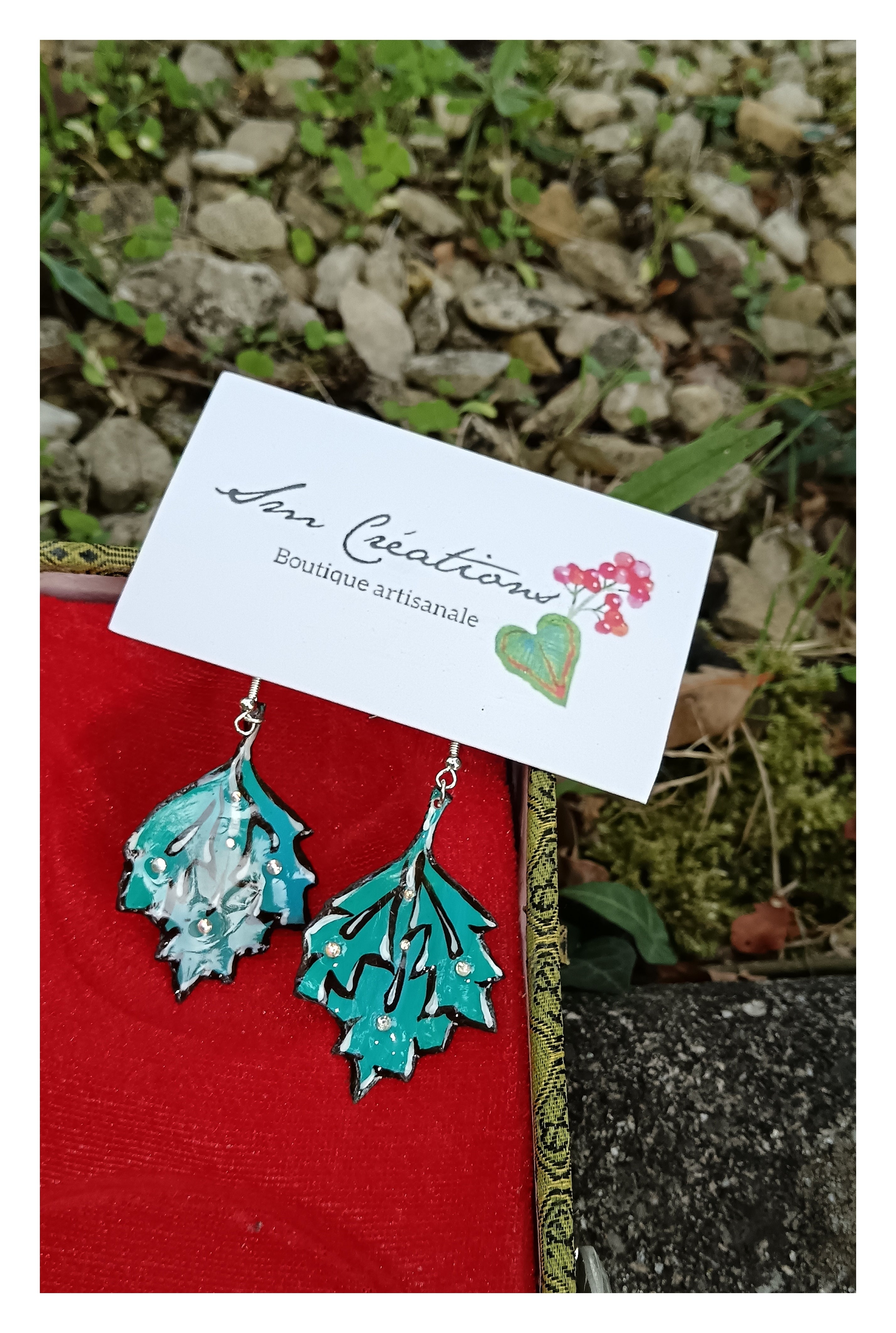 Boucle d'oreille arte| 95% Naturelle| Artisanale ''Feuilles de pluie''