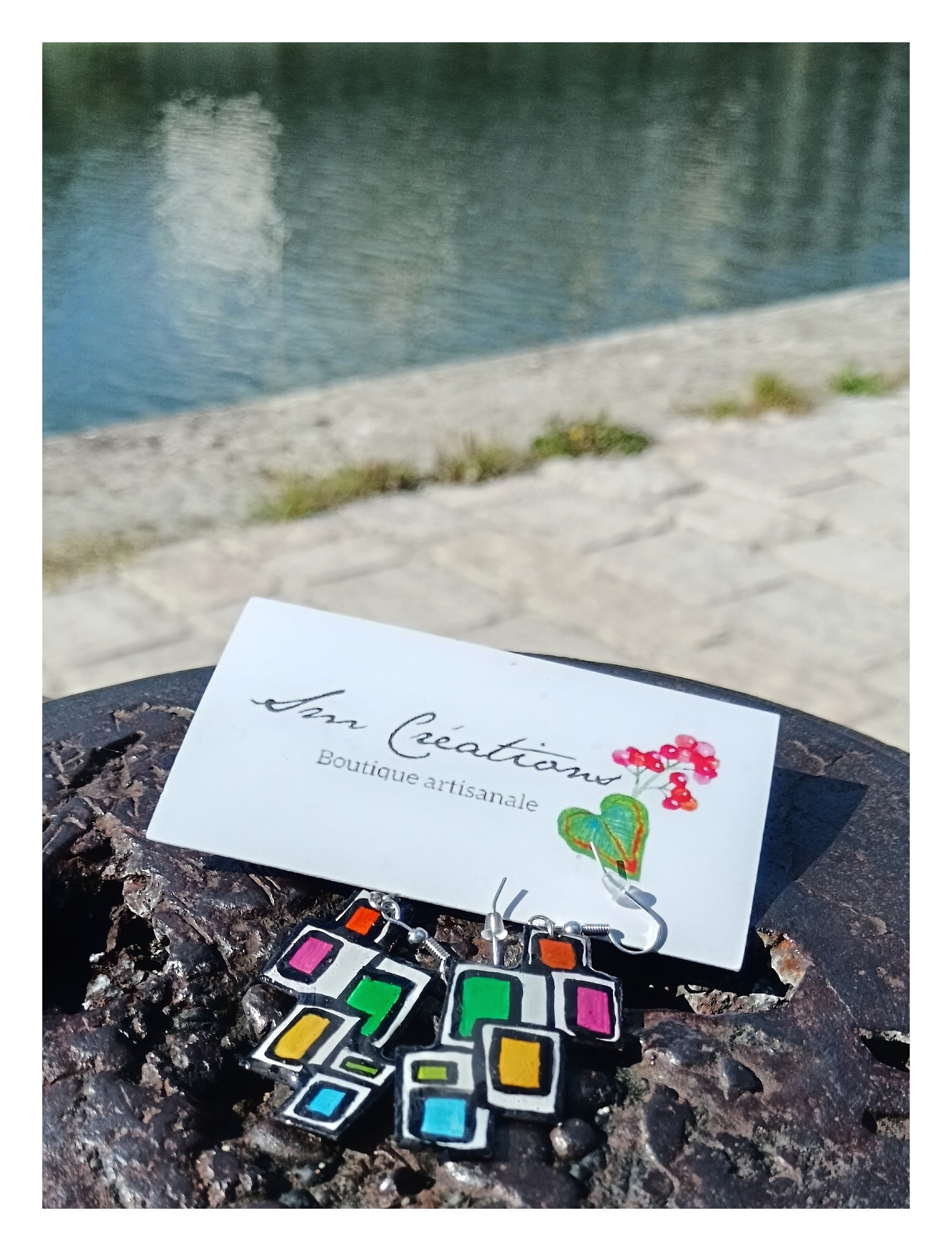 Boucle d'oreille artisanale Arte| ''L'algo rythme?" 95% Naturel