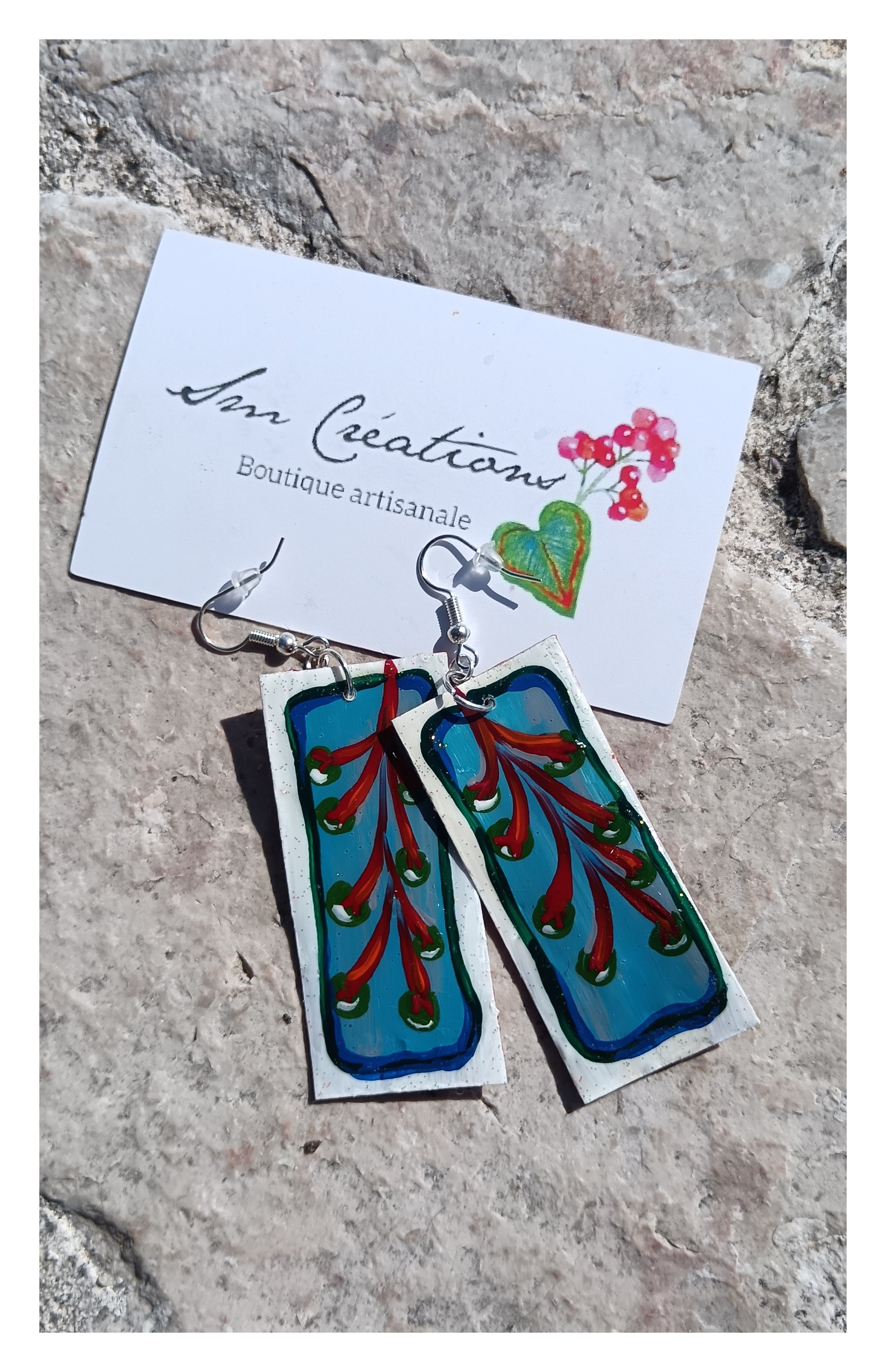 Boucle d'oreille artisanale Arte| ''Branche de pois'' 95% Naturel